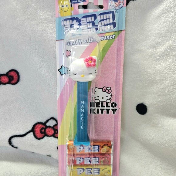 New 3x Sanrio Hello Kitty and Badtz-Maru Pez Dispenser w/Candy - Picture 10 of 13
